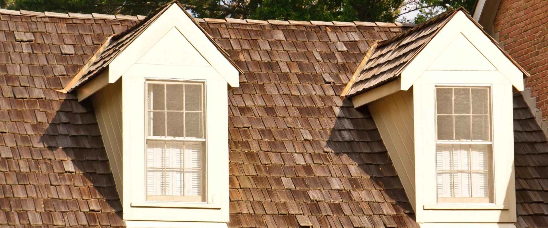 All You Need to Know About Wood Shakes for Your Roof, Windows, and Siding